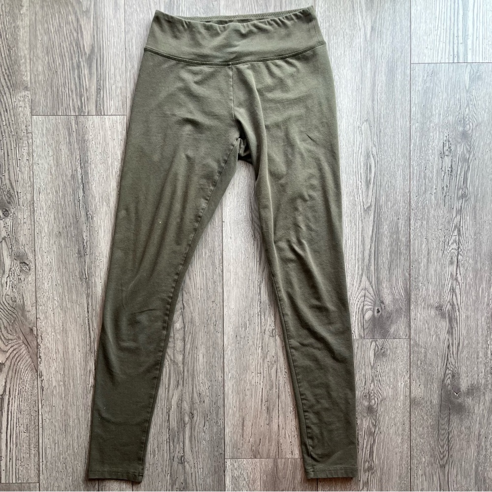 OFFLINE By Aerie OG Legging Women’s Medium Long Inseam Green Stretchy Athleisure